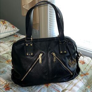 Michael Michael Kors Black Leather Shoulder Bag